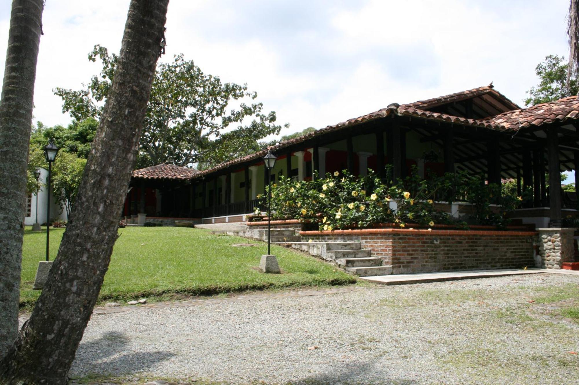 Finca Hotel La Esperanza モンテネグロ エクステリア 写真