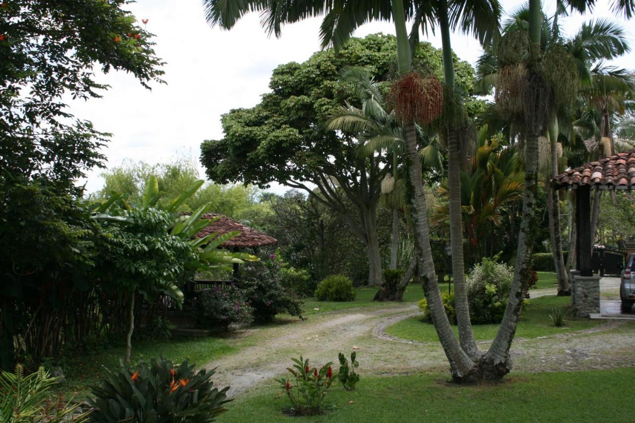 Finca Hotel La Esperanza モンテネグロ エクステリア 写真