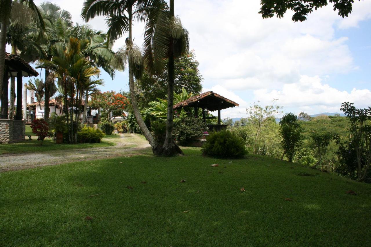 Finca Hotel La Esperanza モンテネグロ エクステリア 写真