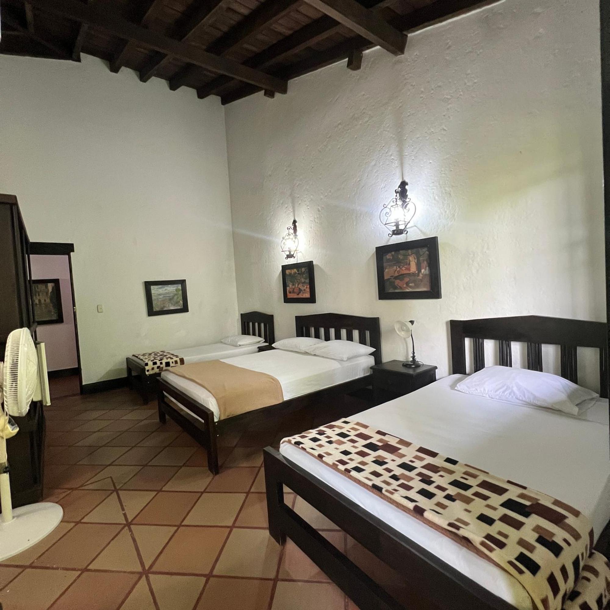 Finca Hotel La Esperanza モンテネグロ エクステリア 写真